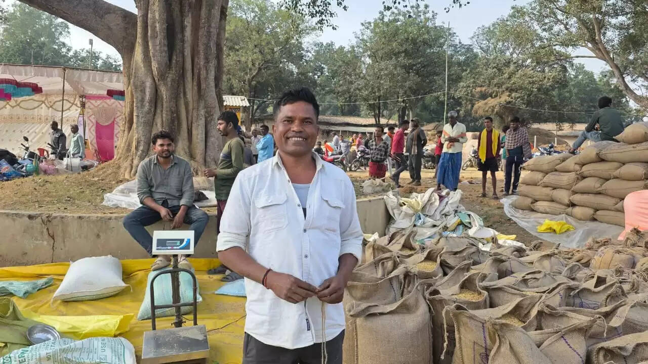 अंबिकापुर: धान खरीदी व्यवस्था से खुश किसान, टोकन से तौल तक सब कुछ सुगम