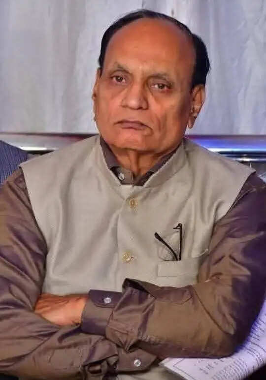मुस्लिम राष्ट्रीय मंच के राष्ट्रीय संयोजक विराग पचपोर का निधन, वाराणसी में हुई शोक सभा