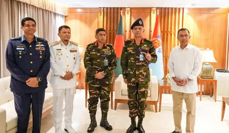 बांग्लादेश में ले. जनरल मुशफिकुर रहमान ने आर्म्ड फोर्सेज डिवीजन के पीएसओ का चार्ज संभाला