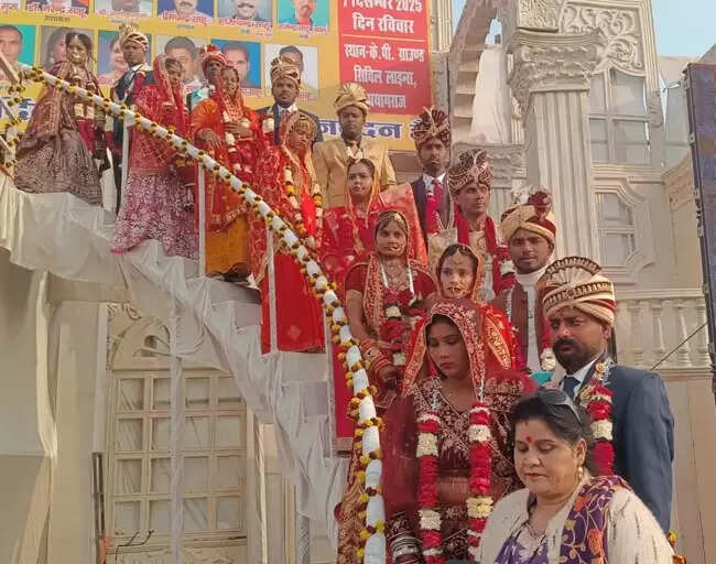 एक दूजे के हुए 39 जोड़े, सात जन्मों तक साथ निभाने की खाई कसमें