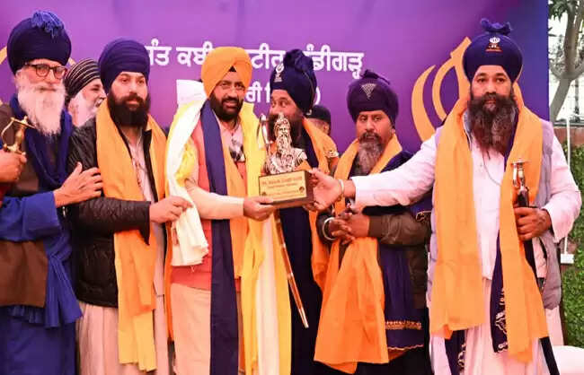 निहंग सिंहों ने सदैव धर्म, राष्ट्र और मानवता की रक्षा की:नायब सिंह सैनी