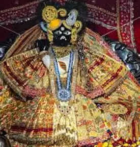 बांकेबिहारी महाराज को अर्पित नहीं हुआ श्रद्धालुओं का भोग-प्रसाद और माला, भावना हुई आहत