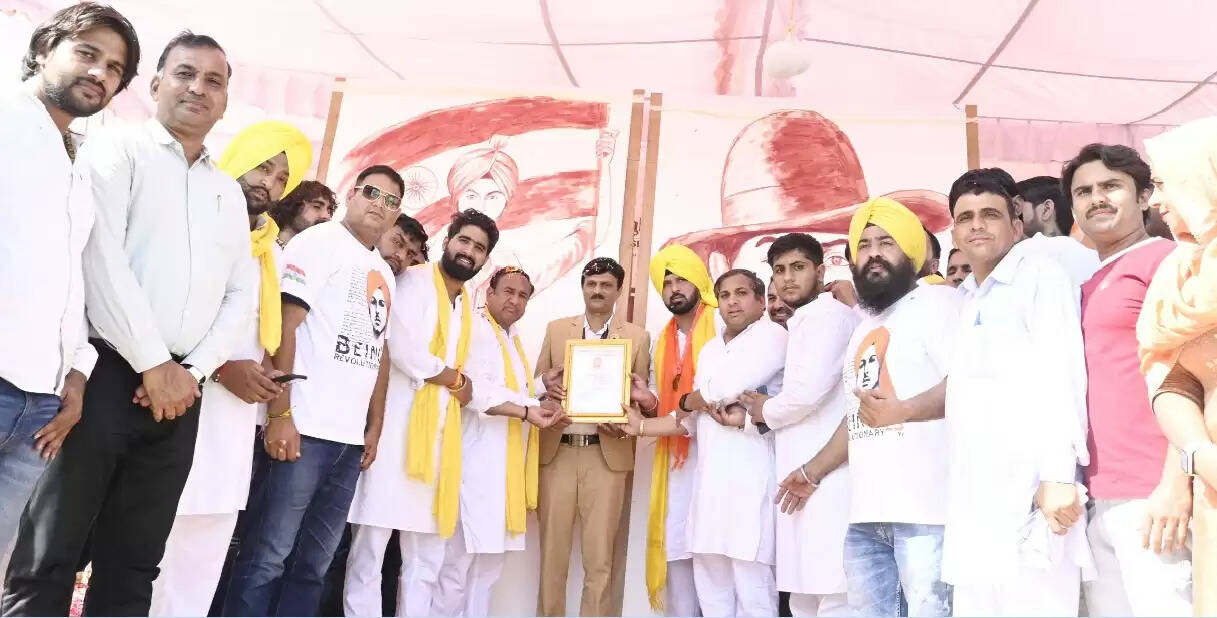 सोनीपत: रक्त से शहीद भगत सिंह का चित्र बनाकर वर्ल्ड रिकॉर्ड बनाया