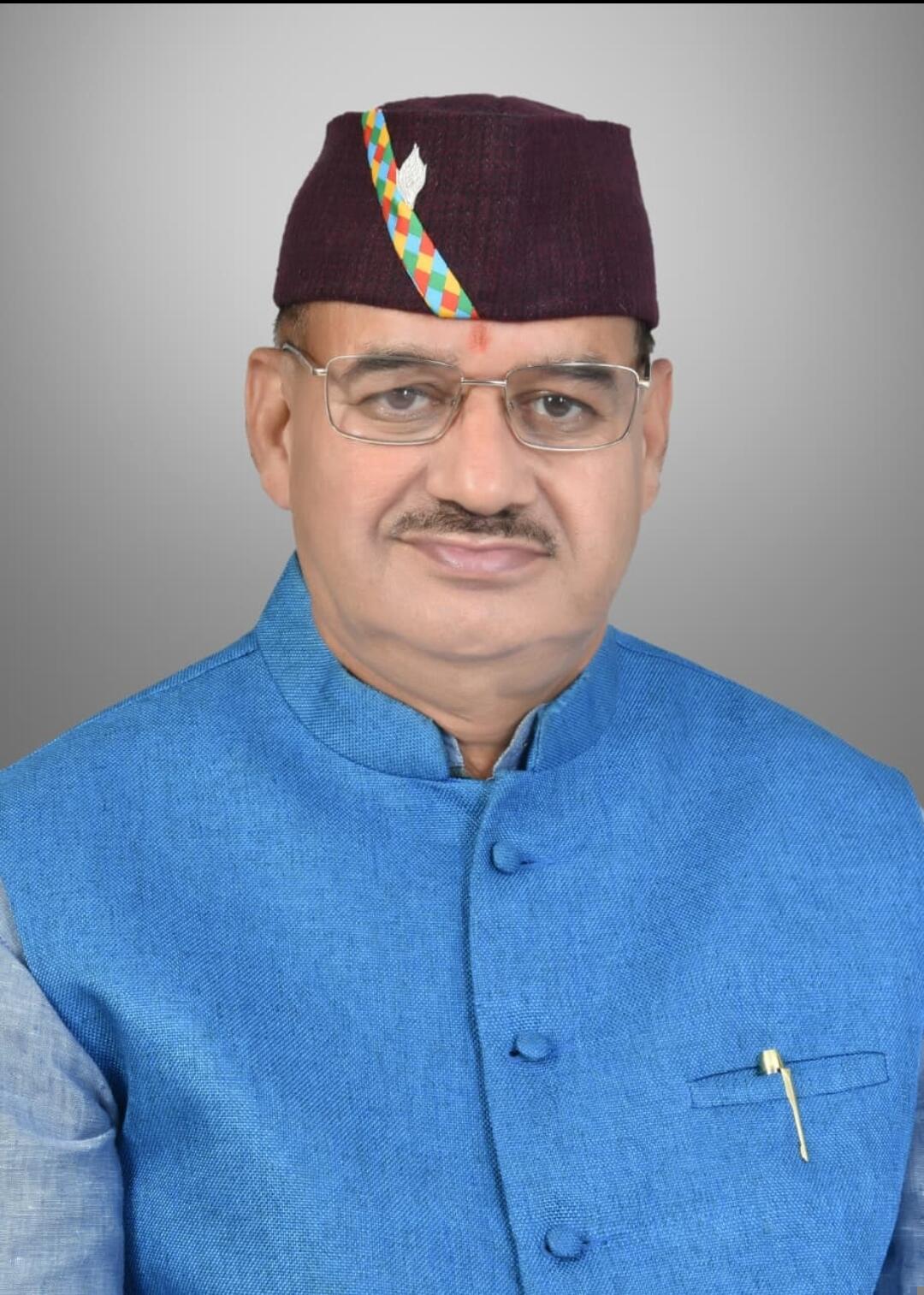 असम दौरे पर कृषि मंत्री रवाना,चाय उत्पादन और विपणन सुदृढ़ करने पर जोर