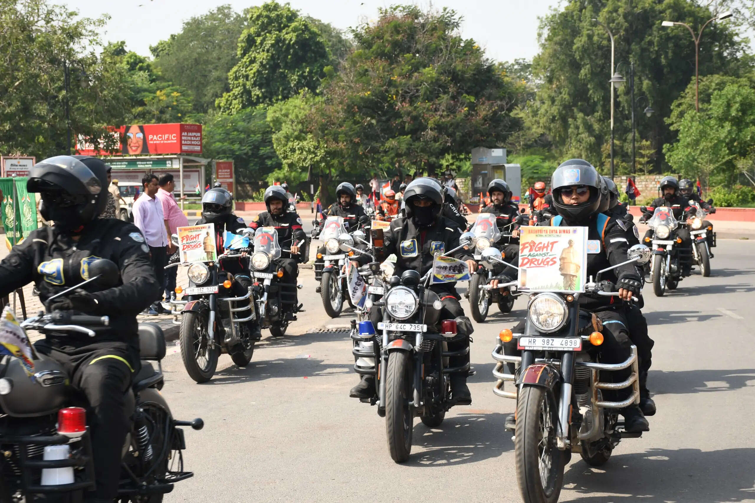 नशा मुक्त भारत के संदेशवाहक हैं बाइक राइडर्स: डीजीपी राजीव कुमार शर्मा