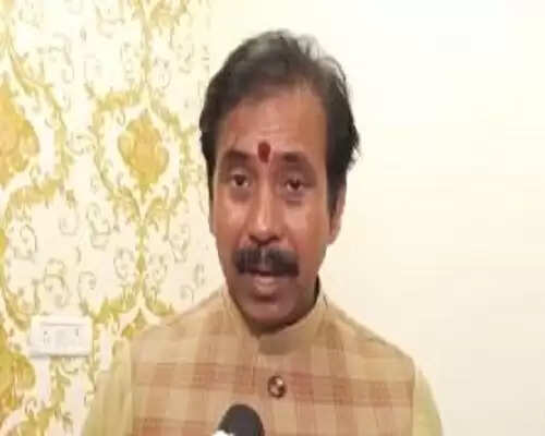 काशी का एक-एक व्यक्ति सरकार के साथ खड़ा : अनिल राजभर