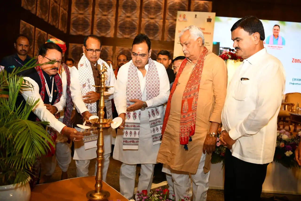 केंद्र सरकार किसानों की आय बढ़ाने के लक्ष्य की ओर कर रही तेजी से कार्य : शिवराज