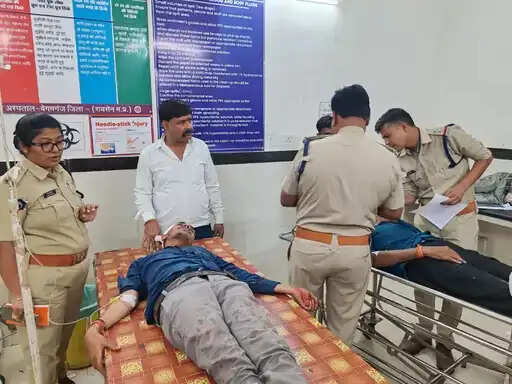 रायसेन में&nbsp;पंचायत शिकायत को लेकर खूनी संघर्ष, दो पक्षों में चले लाठी-डंडे और धारदार हथियार, 3 की हालत गंभीर