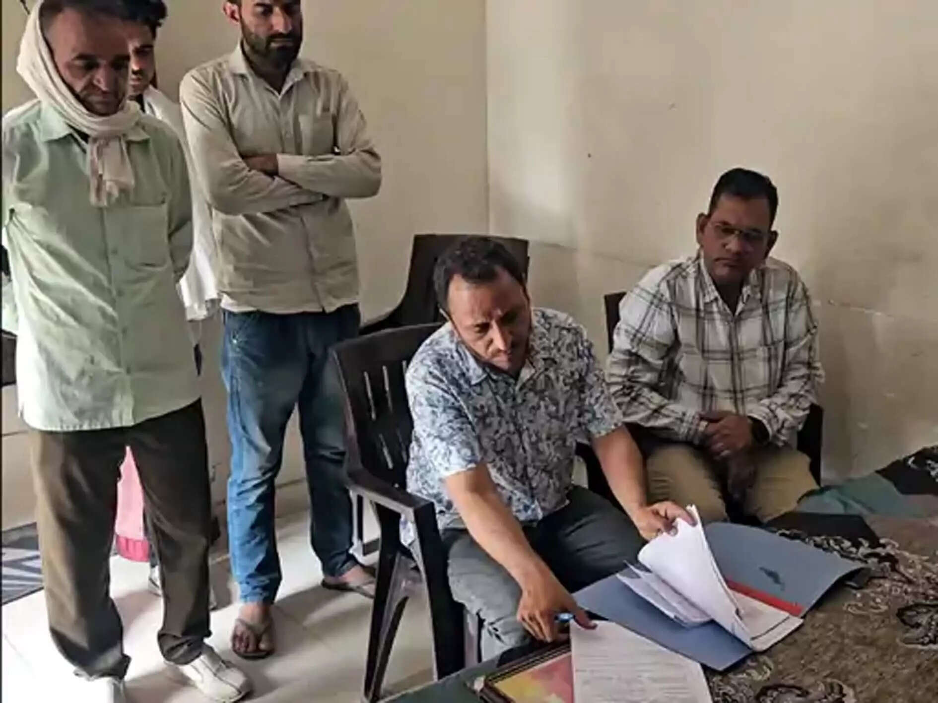 हिसार : सीएम फ्लाइंग का छापा, दो धर्मकांटे करवाए बंद