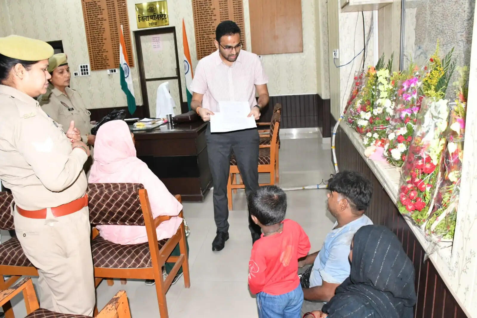 समस्याओं का निस्तारण प्रभावी व गुणवत्ता के साथ हो सुनिश्चित : जिलाधिकारी