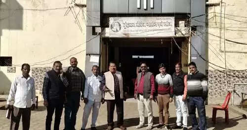 श्योपुरः नपा अमले ने किया मैरिज गार्डनों का निरीक्षण, तीन गार्डनों पर जुर्माना