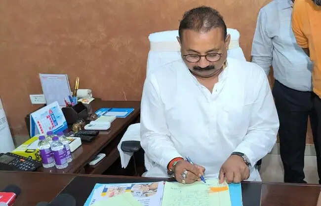 बिहार&nbsp;में&nbsp;80 वर्ष से अधिक उम्र के राशन कार्डधारकों को घर तक राशन पहुंचाने की तैयारी : अशोक चौधरी