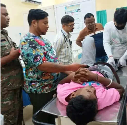 ऑटो और बाइक की भिड़ंत में युवक की मौत, एक घायल