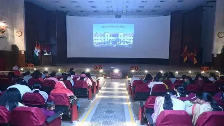 ग्वालियरः विश्व कैंसर दिवस पर एमएच और कैंसर हॉस्पिटल ने कैंसर के प्रति किया जागरूक