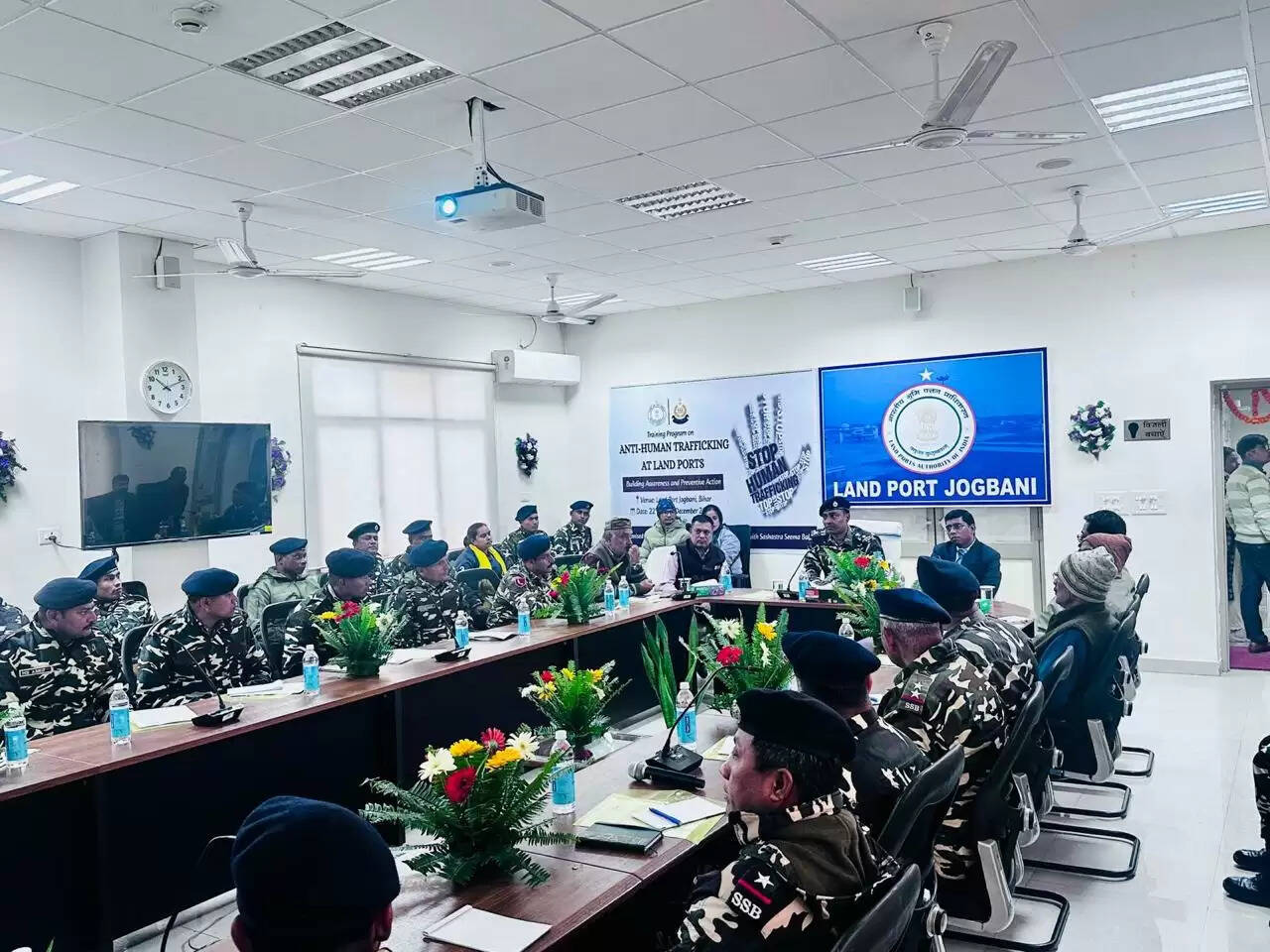 आईसीपी में एलपीएआई और एसएसबी का दो दिवसीय मानव तस्करी पर प्रशिक्षण