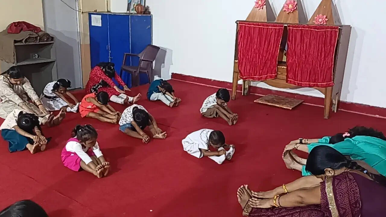 समर कैंप में&nbsp;नन्हे बच्चों ने भरी प्रतिभा की उड़ान