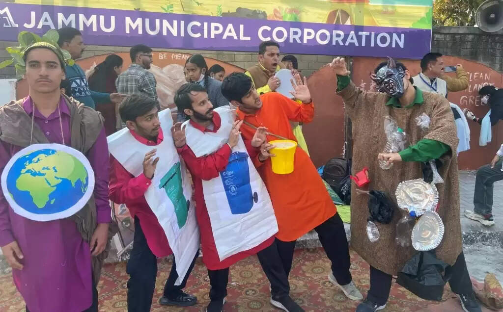 नटरंग ने प्रस्तुत किया ‘स्वच्छ भारत का सपना’, शहरवासियों को दी स्वच्छता की प्रेरक सीख