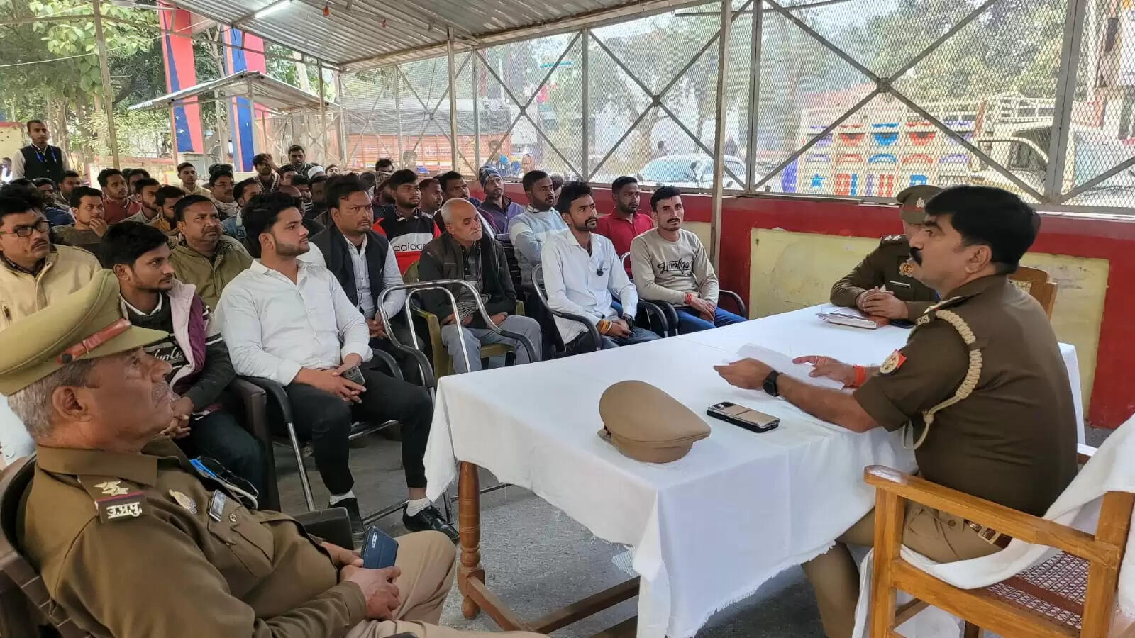 लहरपुर में साइबर ठगी के मामलों को लेकर आयोजित हुआ जागरूकता अभियान