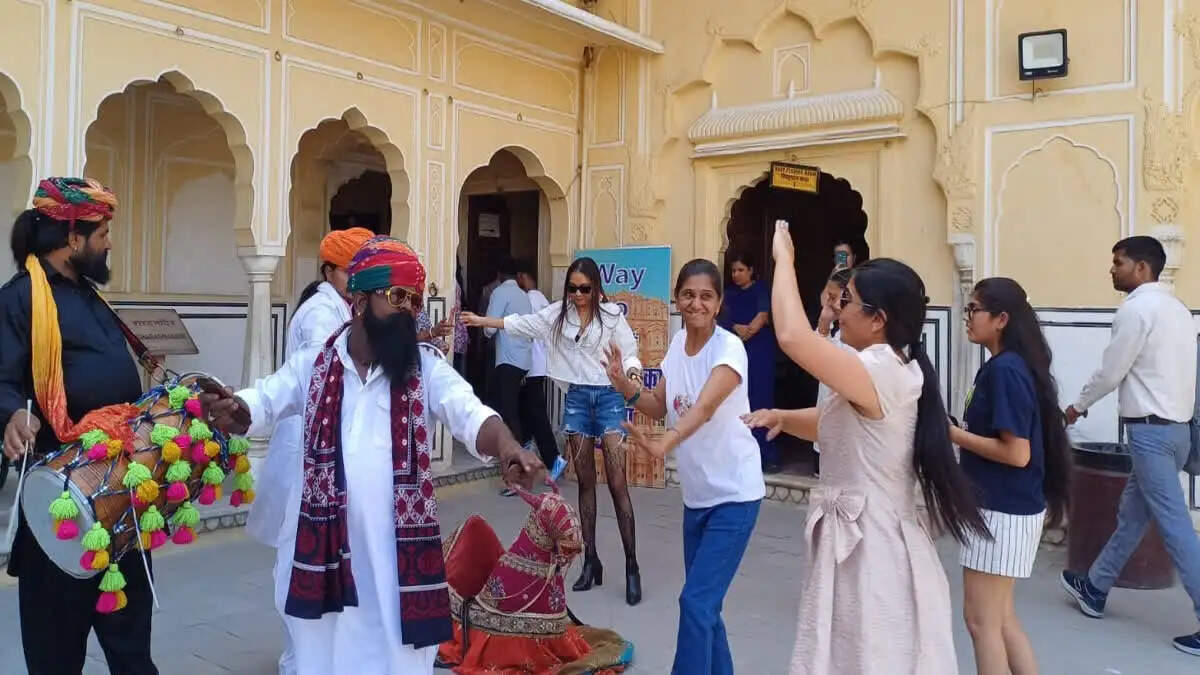 वर्ल्ड म्यूजियम डे पर जयपुर के संग्रहालयों और स्मारकों में उमड़ी भीड़