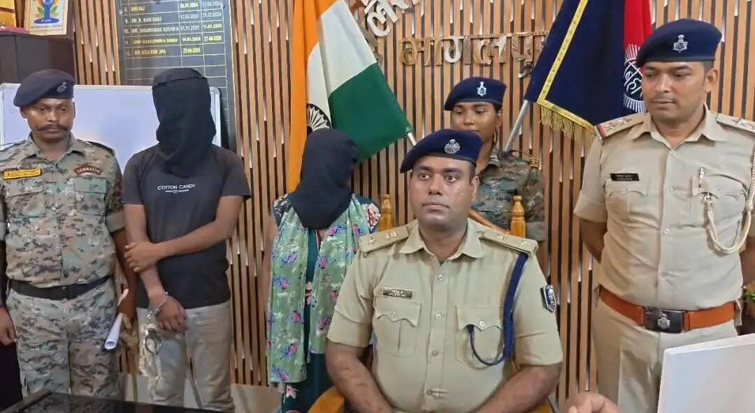 650 ग्राम गांजा के साथ दो तस्कर गिरफ्तार