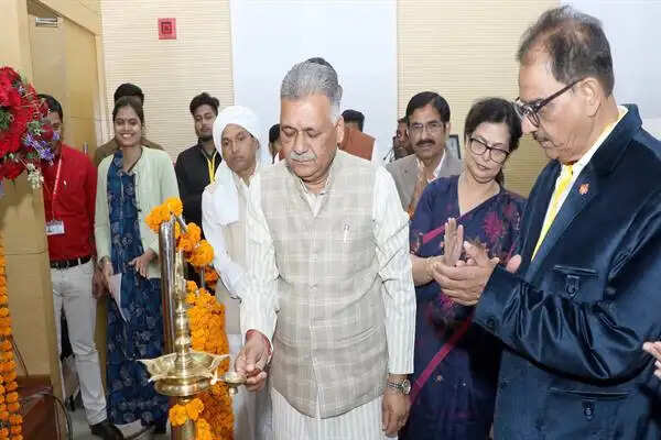 अर्थव्यवस्था संघर्ष नहीं समन्वय का विषय, भारतीय दर्शन में समन्वय का समग्र दृष्टिकोण विद्यमान : मंत्री&nbsp;परमार