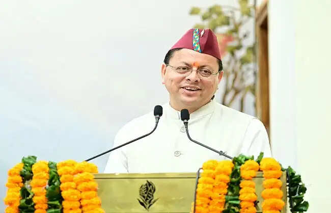 मुख्यमंत्री ने 332 नव नियुक्त कार्मिकों को बांटे नियुक्ति पत्र, कहा- समर्पण भाव के साथ काम करें