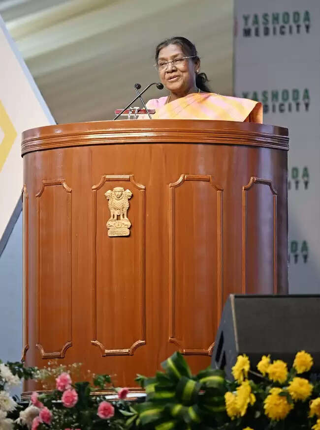 बीमार लोगों को इलाज की सुविधा देना सरकार की पहली प्राथमिकता: द्राैपदी मुर्मू