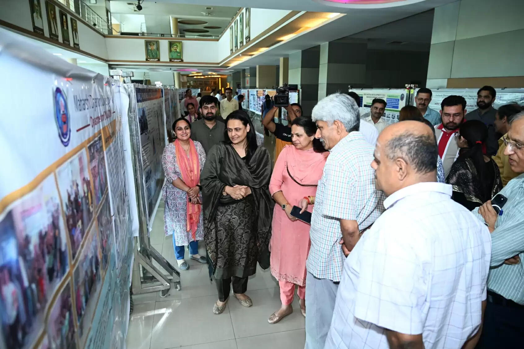 स्वर्ण जयंती प्रदर्शनी एमडीयू की विकास यात्रा का जीवंत चित्रण