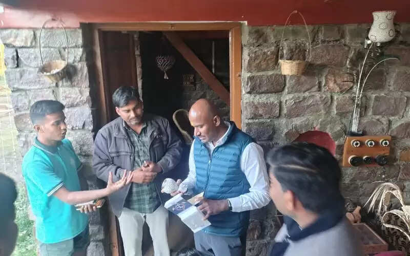 सीहोरः जिले का खारी गांव बना पर्यटन का नया आकर्षण, देश-विदेश के पर्यटकों को भा रहा यहां का होम स्टे