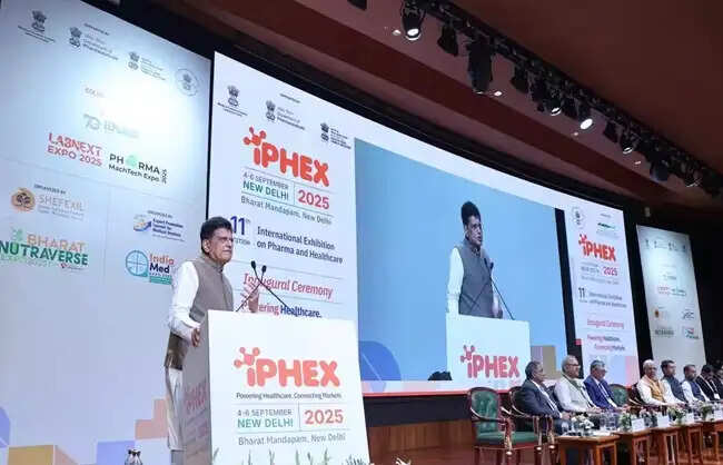 भारत को मजबूत और वैश्विक स्तर पर जुड़ी हुई हेल्थकेयर सप्लाई चेन बनानी चाहिए: गोयल