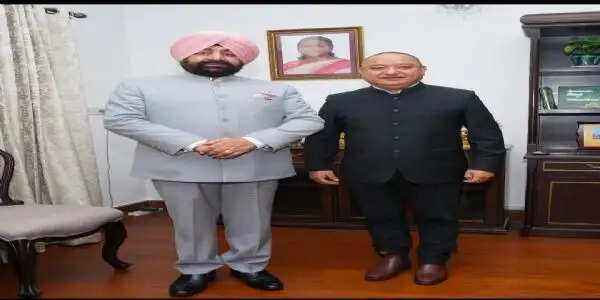 उत्तराखंड को बारहमासी पर्यटन गंतव्य बनाने पर जोर, साहसिक गतिविधियों का जिलावार कैलेंडर बनेगा