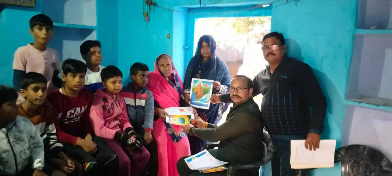 संघ का शताब्दी वर्ष : 2 दिनों में स्वयंसेवकों की 600 टोलियों ने घर-घर जाकर पांच हजार परिवारों से किया संवाद