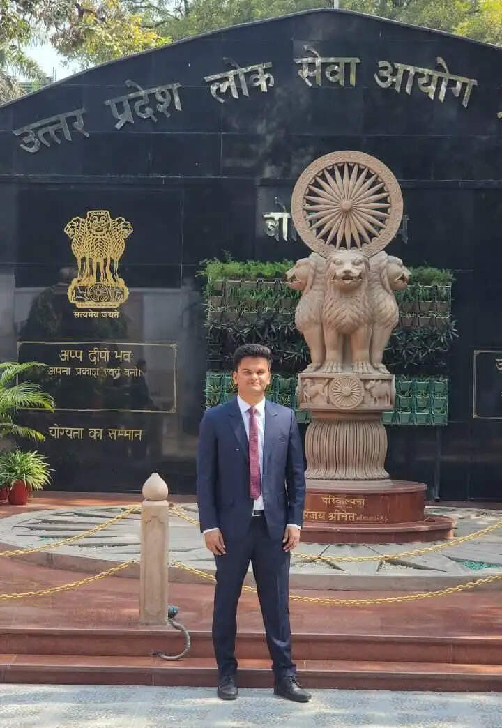 हर्ष तिवारी बने असिस्टेंट कमिश्नर, पहली बार में मिली सफलता