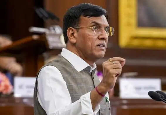 भारत में फॉर्मूला-1 की वापसी की तैयारी तेज, खेल मंत्रालय बनाएगा टास्क फोर्स