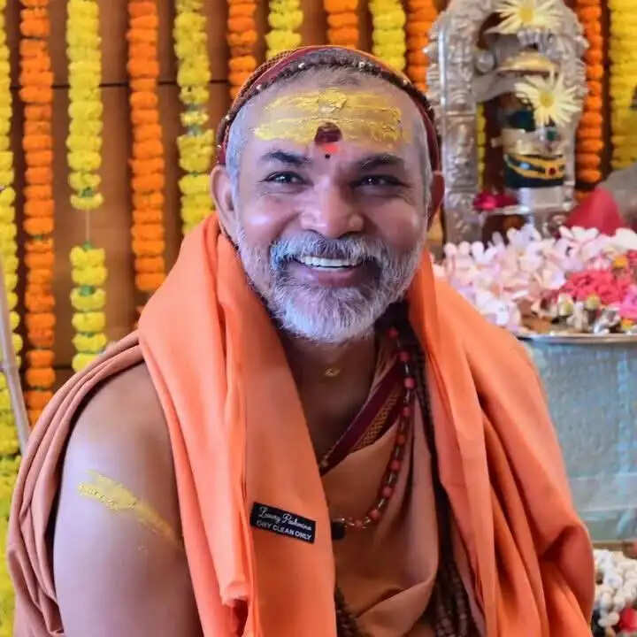 न करें अहंकार, श्रीहीन होना पड़ता है : शंकराचार्य स्वामी अविमुक्तेश्वरानंद