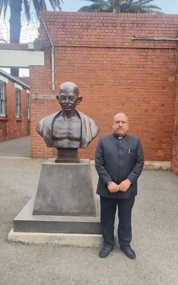 हर व्यक्ति की बात समान रूप से सुनी जाए, तभी लोकतंत्र अपनी वास्तविक शक्ति प्राप्त करता है : विजेंद्र गुप्ता