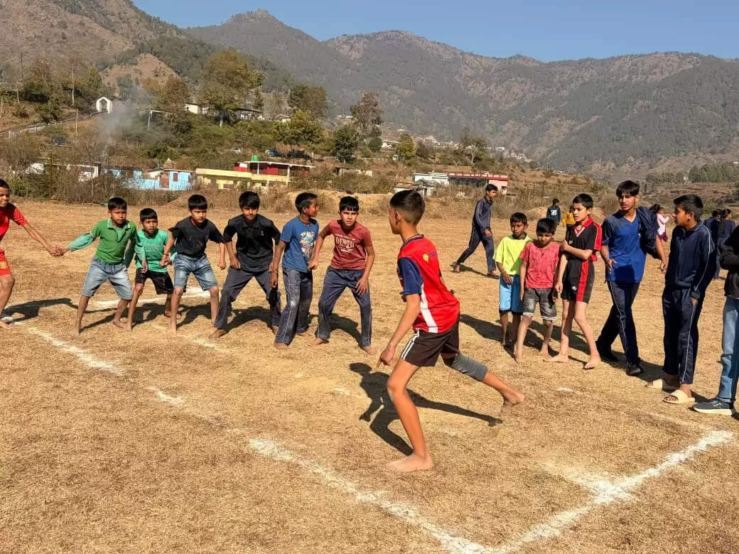 खेल महाकुंभ में बच्चों ने दिखाया दमखम