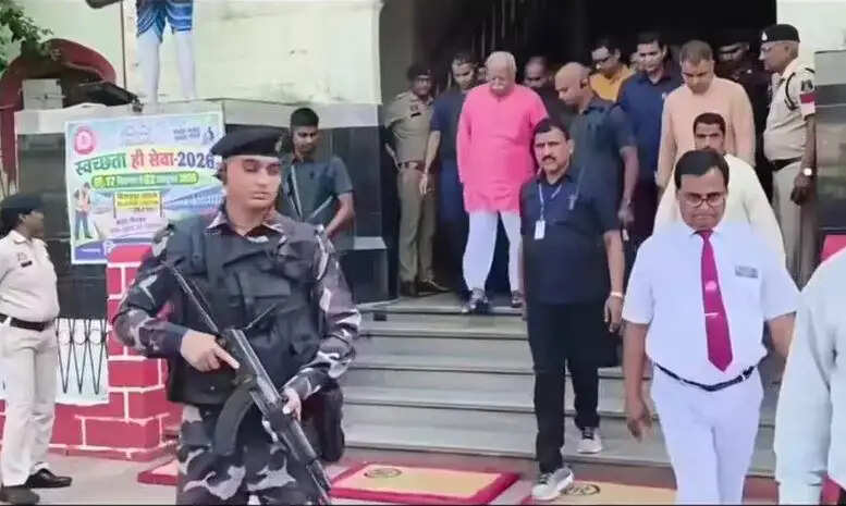 बिलासपुर पहुंचे संघ प्रमुख मोहन भागवत, बोले- भारत को अस्थिर करने की कोशिश कर रहीं कुछ ताकतें