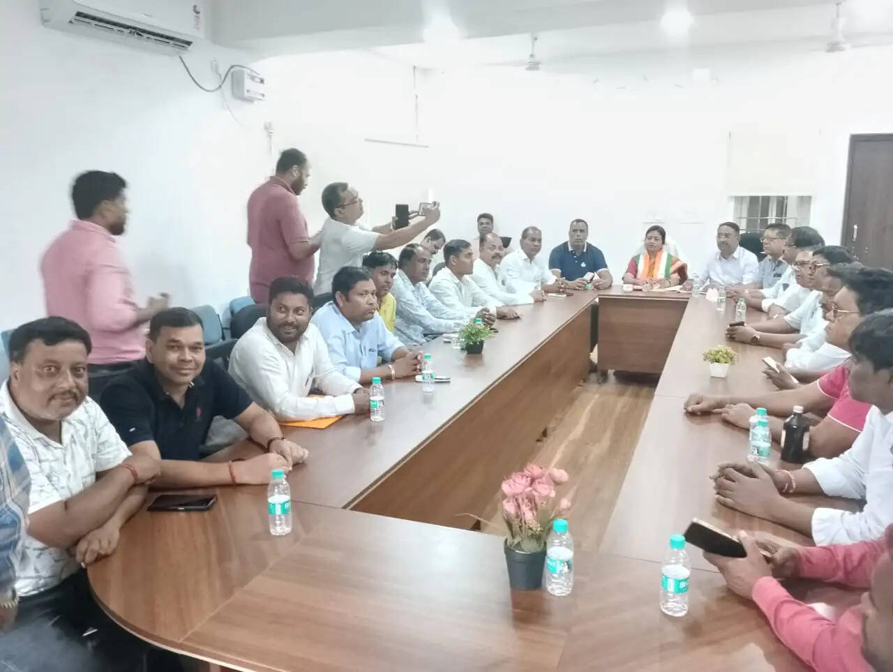 एसआईआर के खिलाफ इंडिया गठबंधन वोट बचाओ-देश बचाओ मार्च आठ को