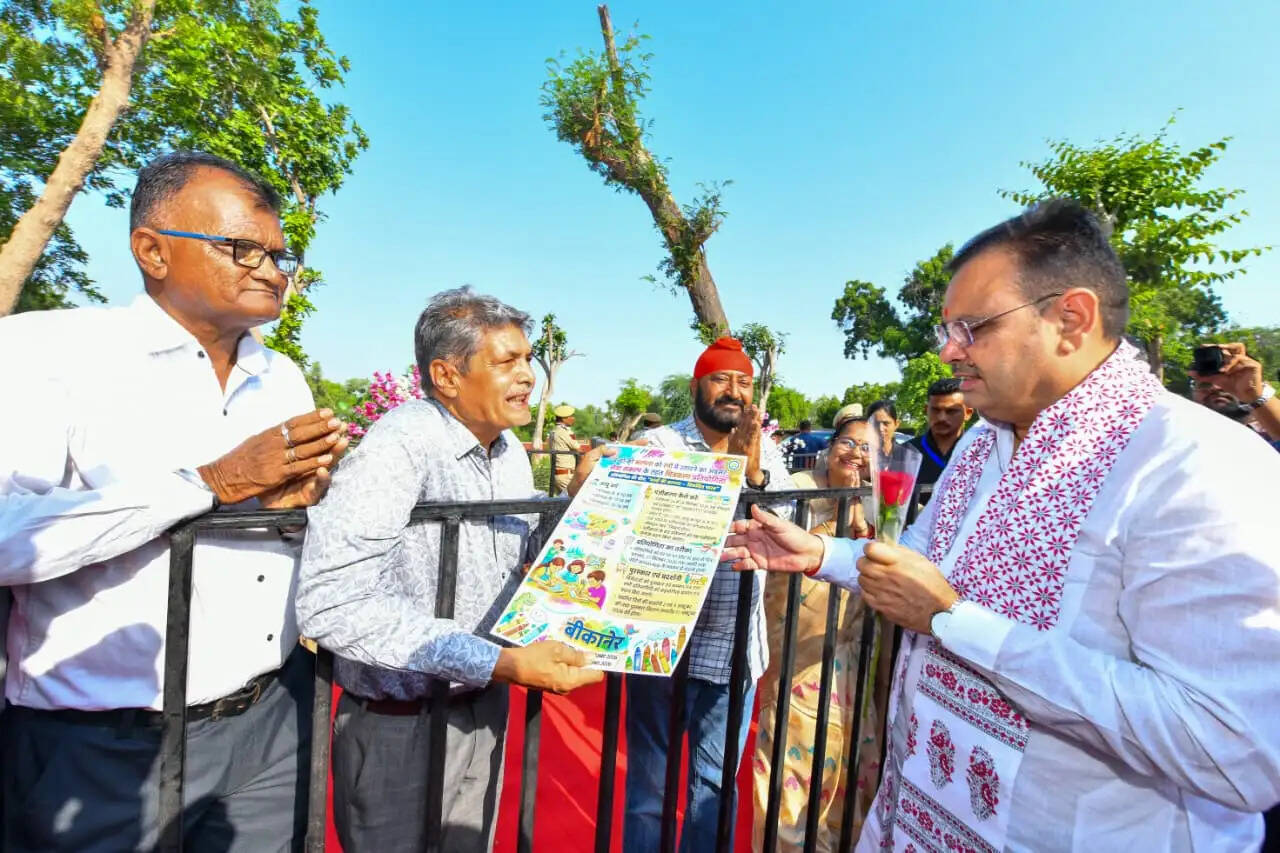 गहलाेत उम्र दराज हाे रहे, आत्मचिंतन की सलाह : मुख्यमंत्री भजनलाल शर्मा