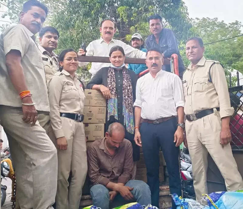 इंदौरः आबकारी अमले की प्रभावी कार्यवाही, बड़ी मात्रा में अवैध शराब जप्त