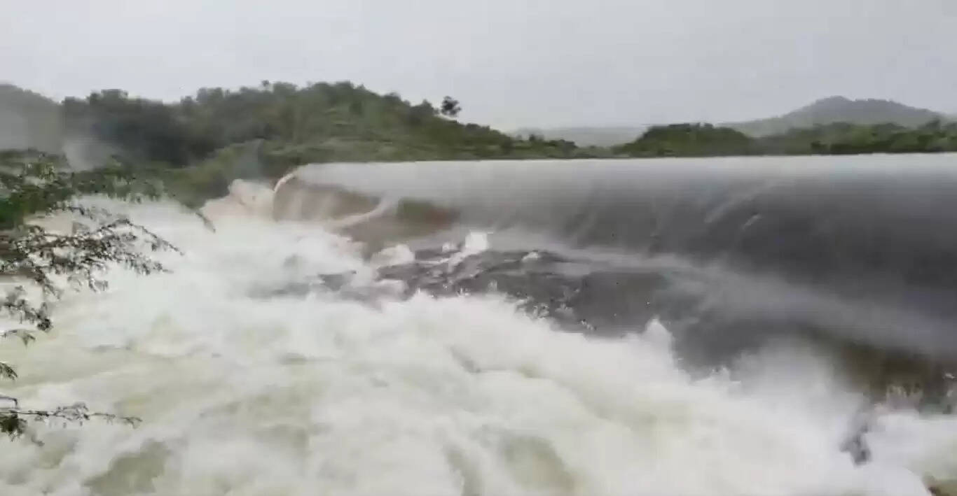 राजस्थान के कई जिलों में बारिश से जनजीवन बेपटरी, आज बाड़मेर, जालोर और सिरोही में रेड अलर्ट