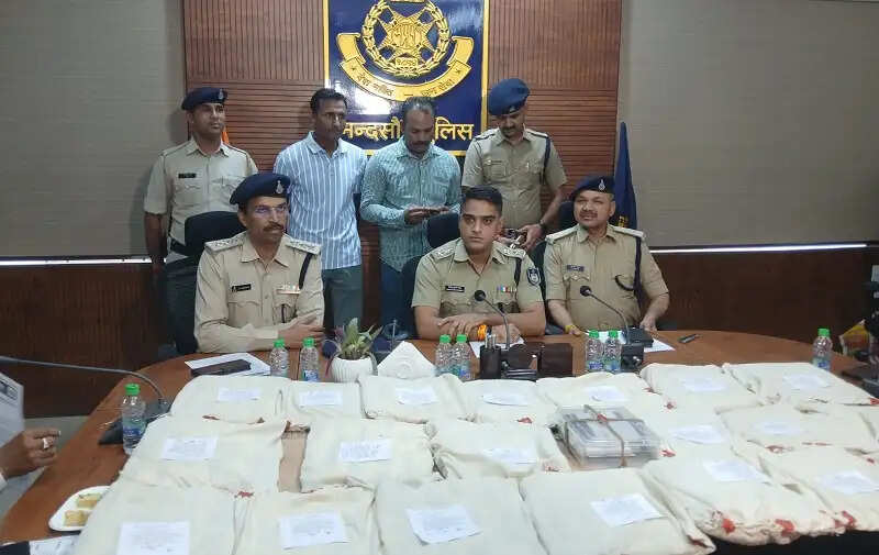 मप्र पुलिस ने ड्रग्स तस्कर गिरोह का किया पर्दाफाश, 20 करोड़ रुपये की ब्राउन शुगर जब्त