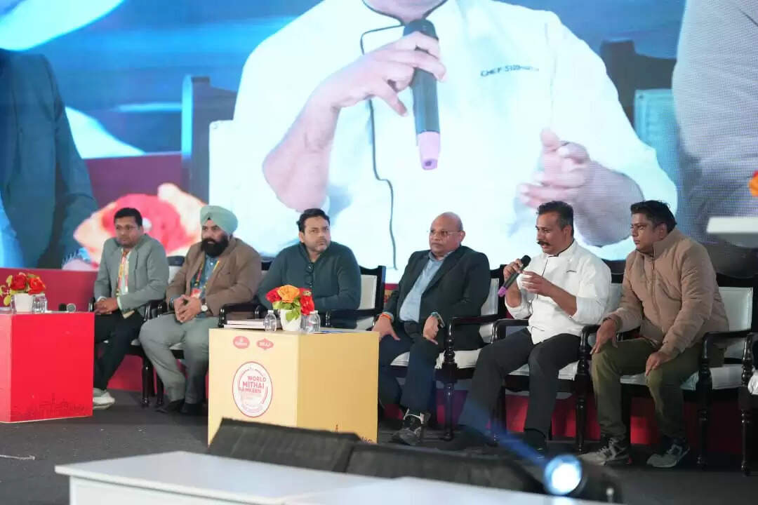 सीएसजेएमयू के सौरभ और सिद्धार्थ काे प्राप्त हुआ वर्ल्ड मिठाई एंड नमकीन कन्वेंशन में विशेष आमंत्रण