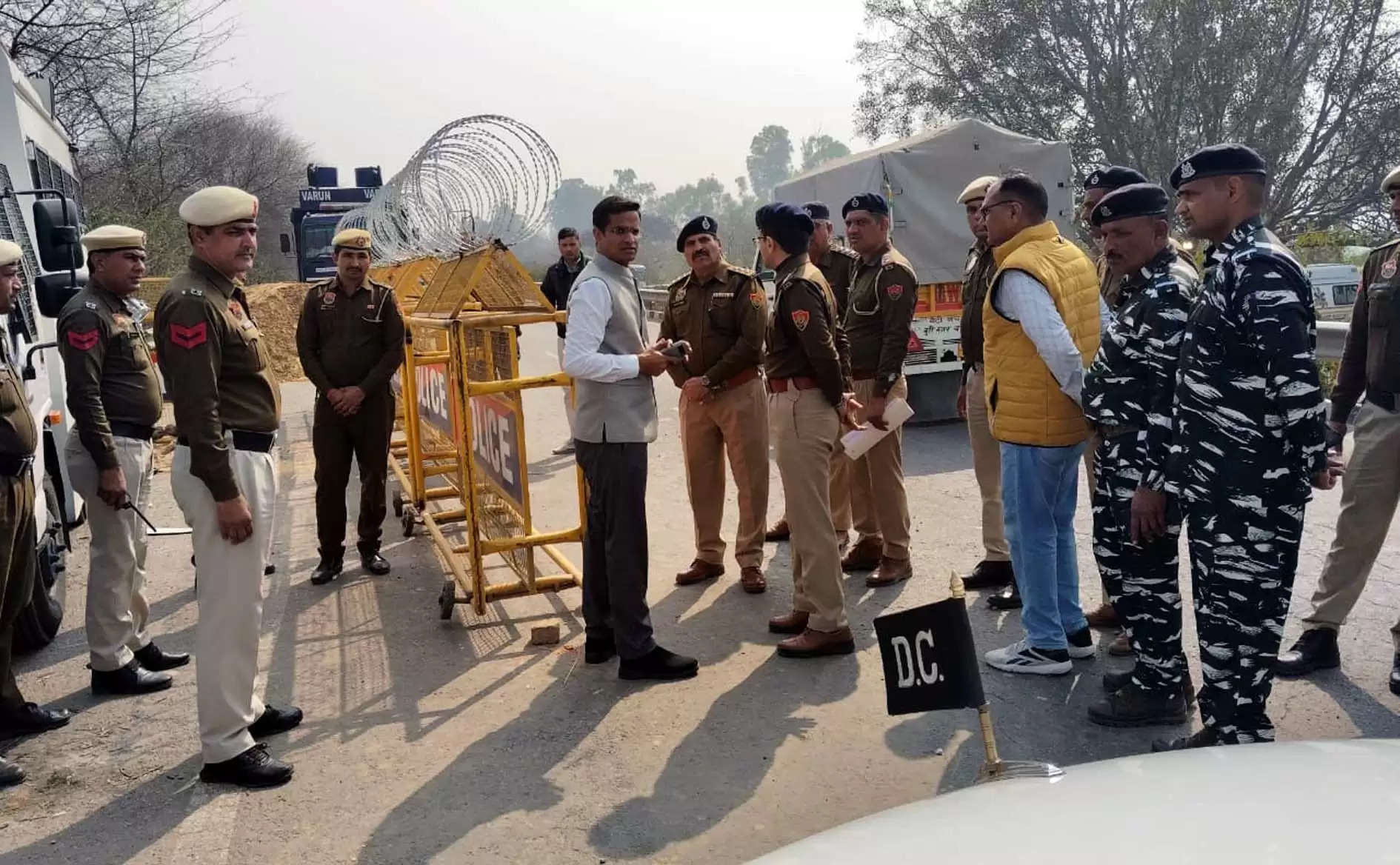 हिसार: किसान आंदोलन व प्रस्तावित भारत बंद के मद्देनजर सतर्क हुआ प्रशासन