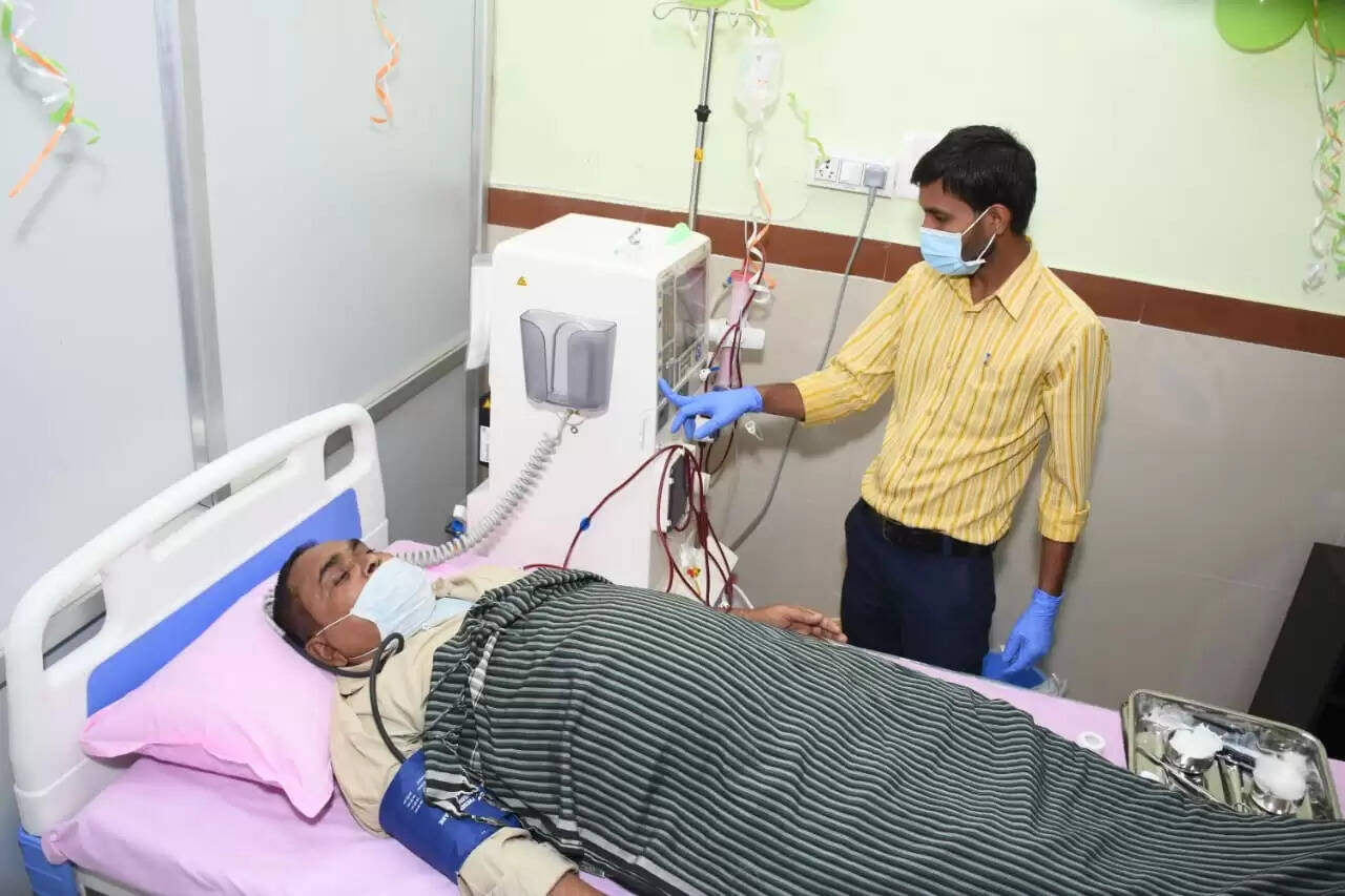 धमतरी- डायलिसिस सिर्फ 10 रुपये में, मरीजों को मिली बड़ी राहत