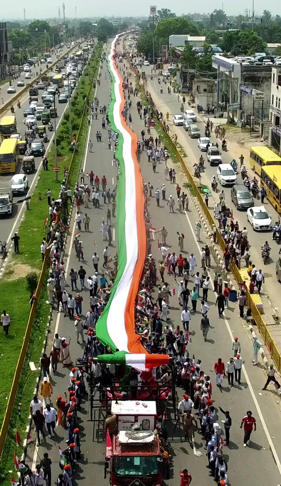 पलवल के नाम विश्व रिकॉर्ड की दावेदारी, गौरव गौतम के नेतृत्व में दो श्रेणियों में बनाया कीर्तिमान