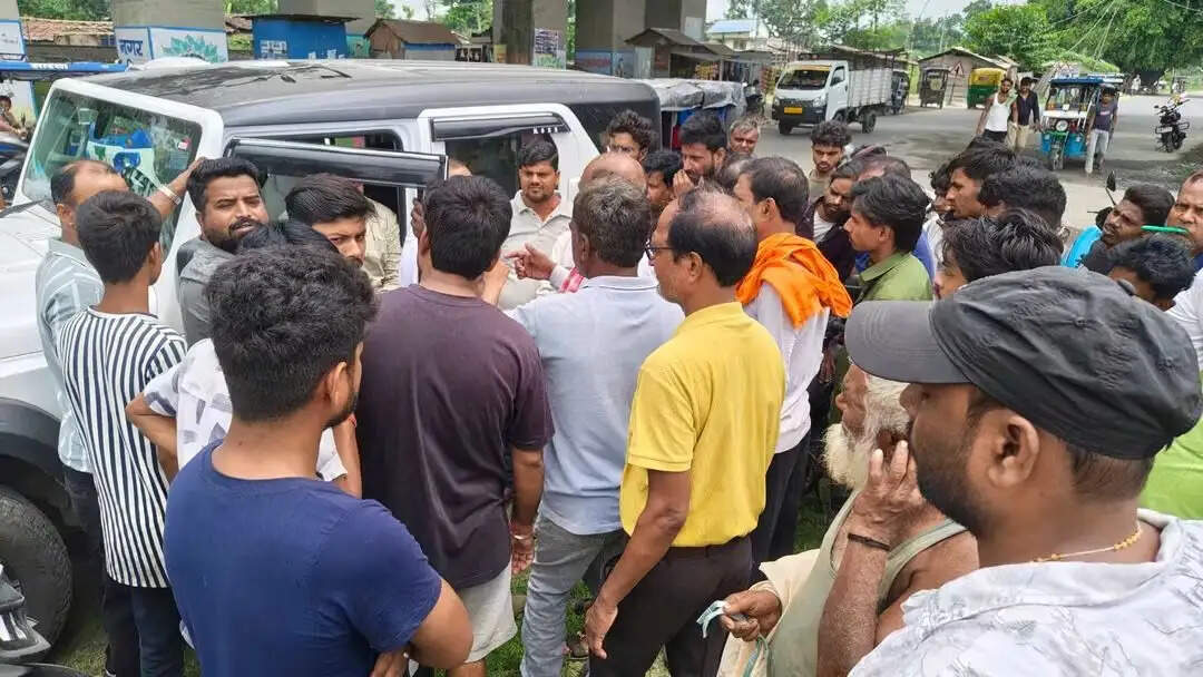 जोगबनी में फर्जी एसएसबी जवान गिरफ्तार