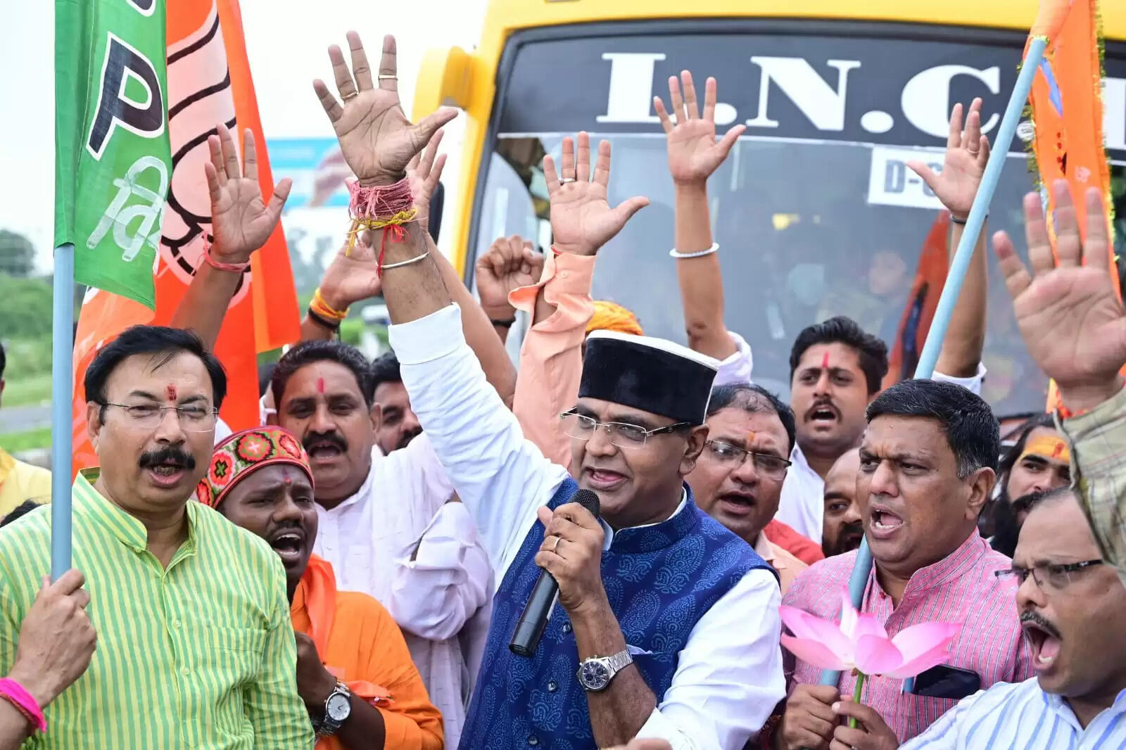 भोपालः सावन के महीने में मंत्री विश्वास सारंग ने नरेला वासियों को दिया तोहफा