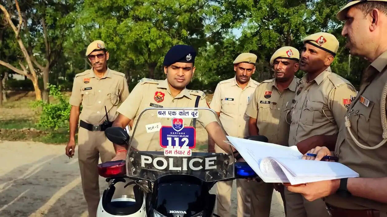 हिसार : नई मोटरसाइकिलों से पुलिस प्रतिक्रिया समय में हाेगा और सुधार : एसपी